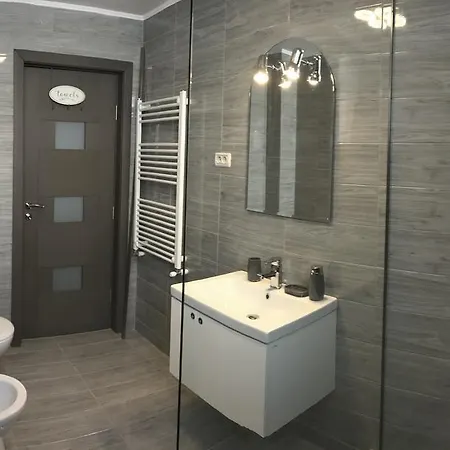 Aras Apartament 那沃达利